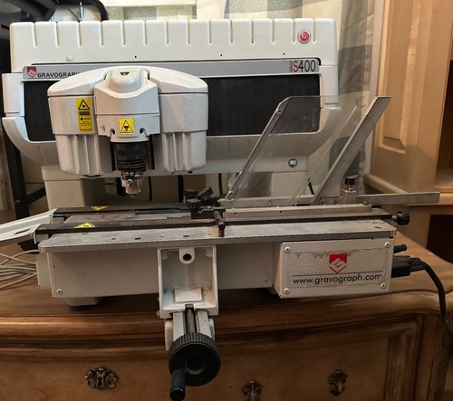 Gravograph is400 engraving - is400,