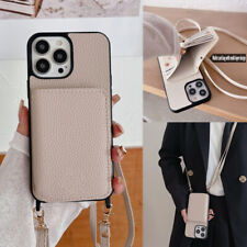 Hülle mit Handykette für