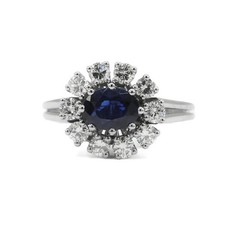 Ring mit Safir und 10