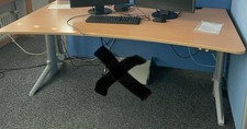 180/100  Höhenverstellbarer Schreibtisch, hochwertig. Kein Versand, nur Abholung