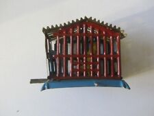 Alter Vogelkäfig und alte