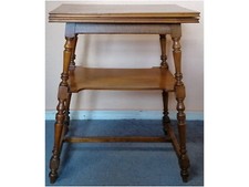 Gründerzeit Beistelltisch