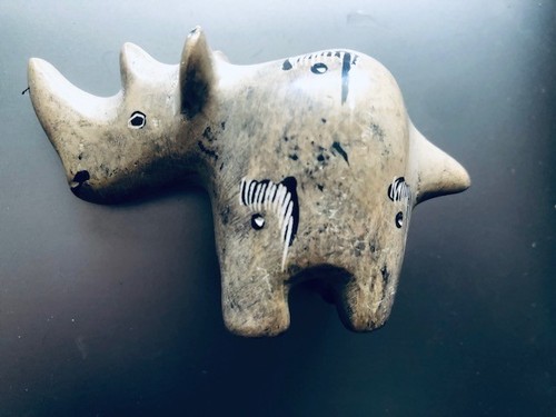 Kleine nashorn figur - nashorn-figur, aus