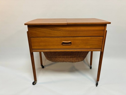 Dänischer mid century teak - dänischer,