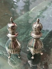 ZWEI VINTAGE ZUCKER STREUER AUS METALL VERSILBERT SCHWEDEN HALLBERG