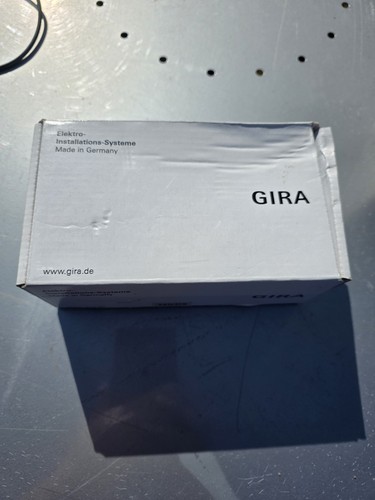 Gira 228027 radio - gira, up