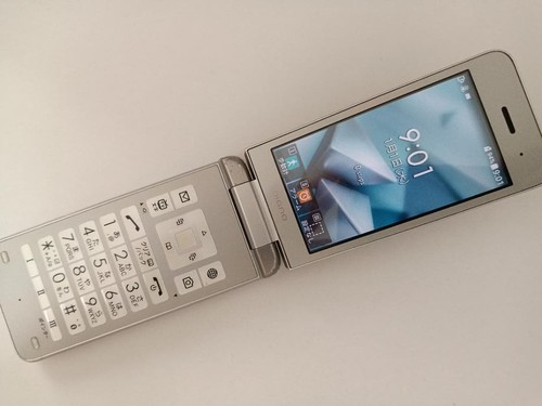 Kyocera digno keitai np902kc - kyocera,