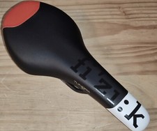 R160 - Sattel Fi'zi:k Fitzik Tundra 2