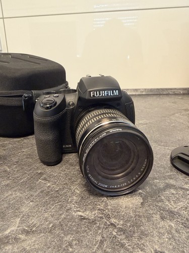 Fujifilm finepix hs30exr - fujifilm,