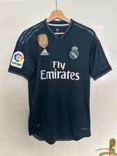 Herren Fußball Trikot Adidas Real Madrid + Patches  Gr. S Climachill Authentic