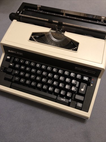 Schreibmaschine adler gabriele - schreibmaschine,