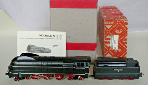 Märklin 3007 von - , 8009)
