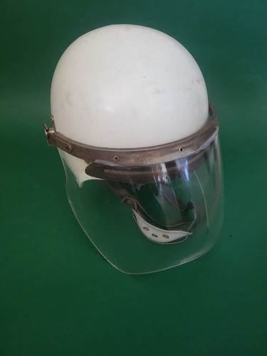 Ddr helm visier volkspolizei - visier,