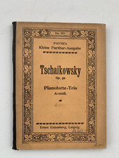 Noten. Tschaikowski. Opus 50. Pianoforte-Trio. A-moll.  Taschenpartitur.