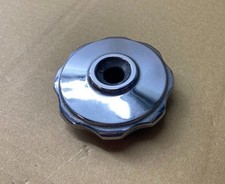 Mercedes W110 W111 W120 Kühlergrill Stern Sockel Fuß Rosette 1108880017 TOP