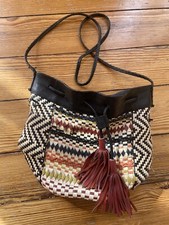 Antik Batik Flecht-Tasche Beutel Leder Bommel Zick Zack Flechtoptik