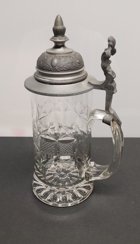 Alter bierkrug aus glas - alter, mit