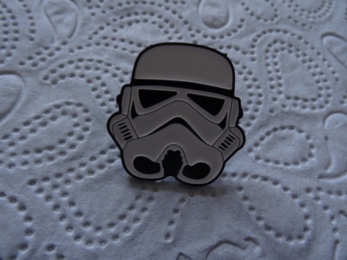 Star wars stormtrooper pin - stormtrooper,