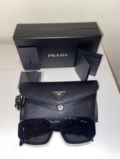 Prada Sonnenbrille schwarz schiefergraue Gläser
