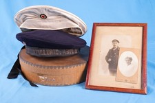 2 x Mütze Kaiserliche Marine Weiß+Blau Matr. Artillerie Abteilung mit Hutbox