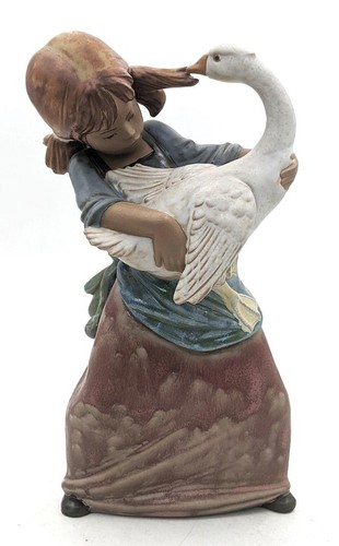 Lladro mädchen hält gans - lladro,