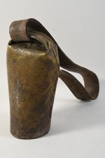 C25Z05- Altes Eisen Geläut Kuhglocke mit Leder Band