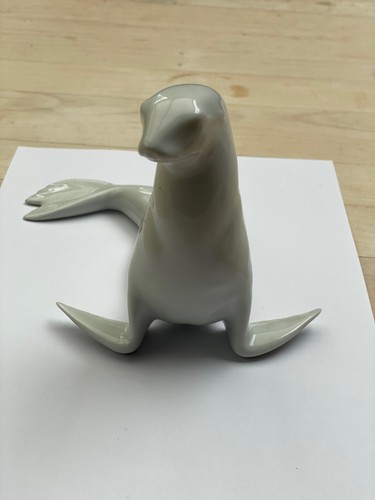 Seehund porzellanfigur royal - porzellanfigur,
