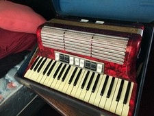 Old RED Hohner Liliput button