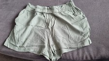 Grüne kurze Damen Hose Größe 40 (Primark)