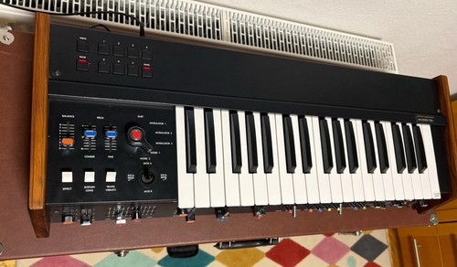 Korg 700fs synthesizer - korg,