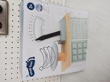 Kleine Pedalwaage aus Holz -