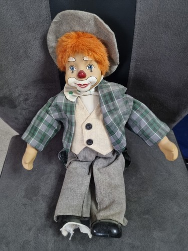 Gebrauchte porzellan puppe - porzellan,