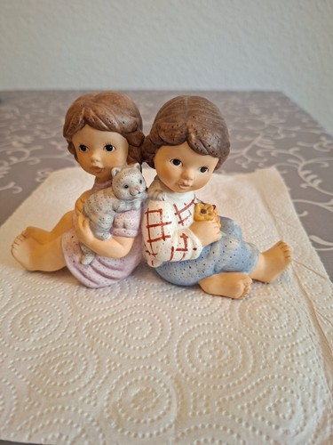 Goebel nina und marco sitzend - nina,