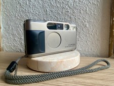 Contax T2 Titan 35mm Kamera – Carl Zeiss Sonnar 2.8,  mit Original Ledertasch