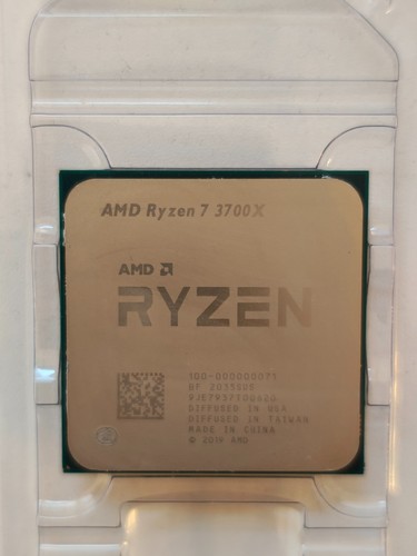 Amd ryzen 3700x sockel - 7,