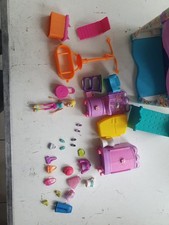 Mattel Polly Pocket Vintage Konvolut / Haus Figuren Zubehör Klamotten 2000er