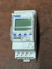 Theben digitale Zeitschaltuhr TR 610 top3 Wochenprogramm für Hutschiene 2 TE