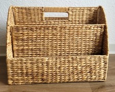 Zeitungsständer aus geflochtener Wasserhyazinthe