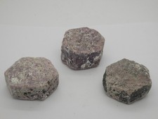 XXL Rubin Stufen/Rohsteine aus Mysore/Indien, ca 5,6-6,1 cm, ca 0,83 kg, 2 Stück