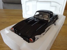 Minichamps Mercedes-Benz 300 SL Hardtop W 198-II  Bj. 1957  1:18  in OVP