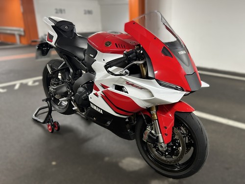 Track day fairing kit - |, block