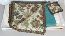 Brokat Tisch Decke Mitteldecke mit Seide ? Maja Vintage alt Maße 79 x 79 cm