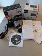 Sony Alpha a6000 mit Objektiv