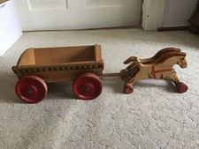 Altes Holzspielzeug 2 Pferde