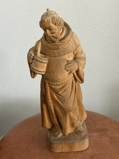 Handgeschnitzte Holzfigur