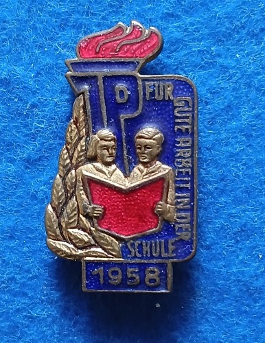 167 ddr pionierabzeichen - 09,