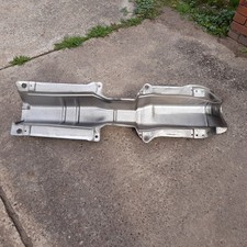 VW Polo 9N Hitzeschild Schutzblech Unterboden Auspuff 6Q0803311