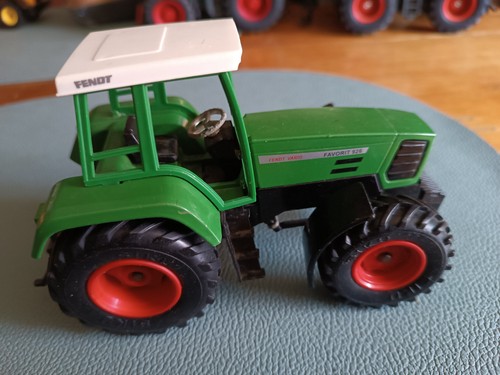 älterer siku trecker fendt - siku,