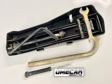 VW Golf 2 CL GL GT GTI 16V Fire & Ice Bordwerkzeug Ersatzradmulde Wagenheber