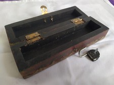 Vintage Holz Alt Handgefertigt Bemalt Messing Arbeit Stift Kiste 18 cm lang